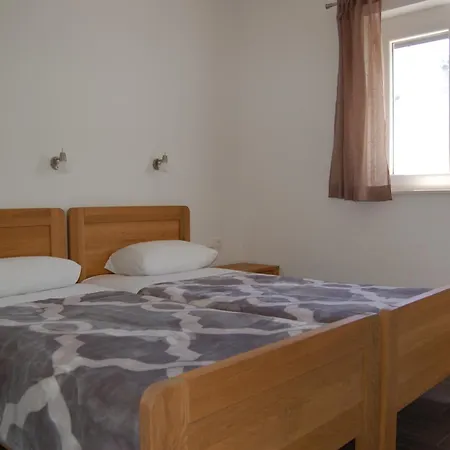 Apartment Gorgonia & Verunic