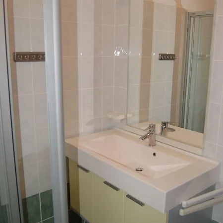 Gorgonia & * Verunić